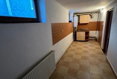 Casă individuală cu 3 camere cu Canalizare în Ana Ipătescu - 6