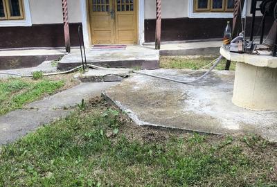 Casă cu 4 camere în Cordun