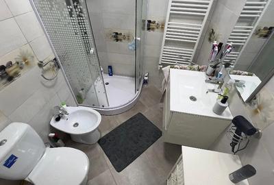 Apartament cu 3 camere decomandat în Central - 2