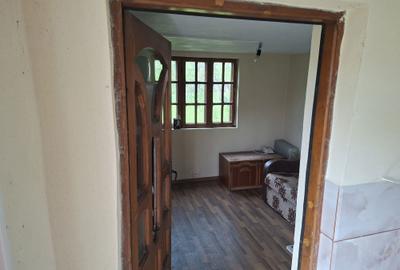 Casă cu 4 camere în Pădureți - 5