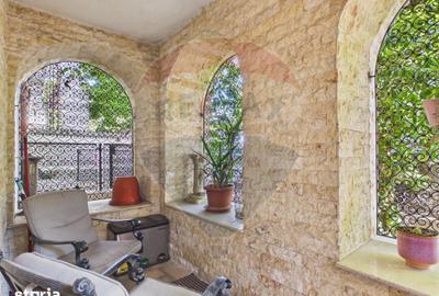 Apartament cu 2 camere semidecomandat, mobilat în Primăverii