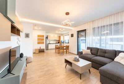 Apartament cu 2 camere decomandat în Dumbrăvița