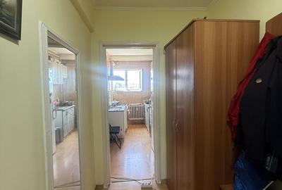 Apartament cu 2 camere decomandat în Inel II