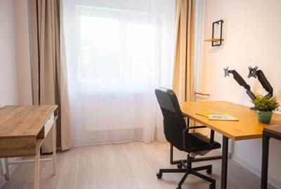 Apartament cu 3 camere semidecomandat, mobilat în 13 Septembrie - 4