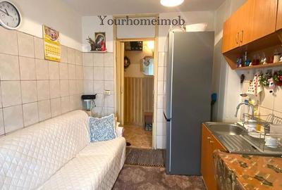 Apartament cu 2 camere semidecomandat în Craiovița Nouă - 1
