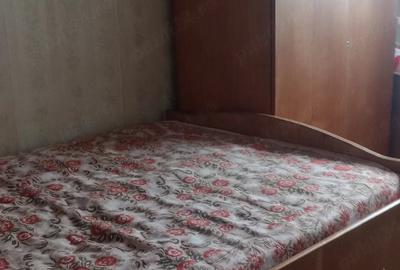 Garsonieră decomandată în Tei