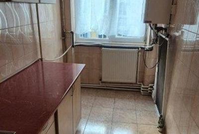 Apartament cu 2 camere semidecomandat în Giurgiului