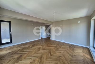 Apartament cu 3 camere decomandat în Aviației - 2