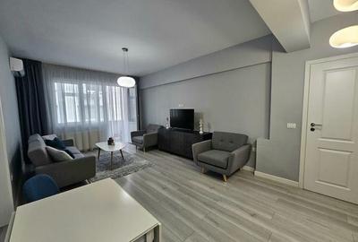 Apartament cu 2 camere decomandat, mobilat în Calea Victoriei