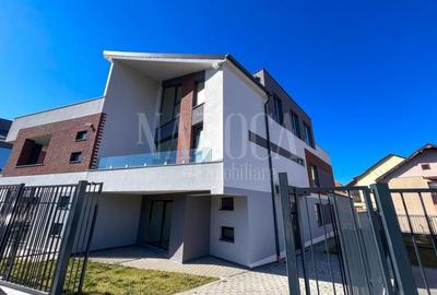 Duplex cu 6 camere cu Canalizare în Mănăștur - 1