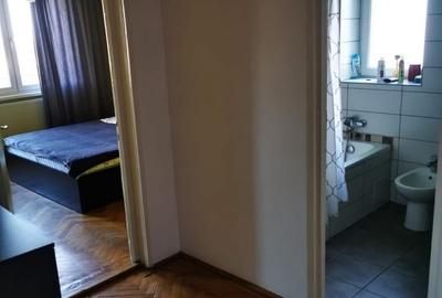 Apartament cu 4 camere decomandat în Ultracentral