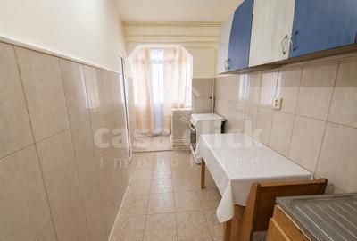 Garsonieră decomandată în - 6