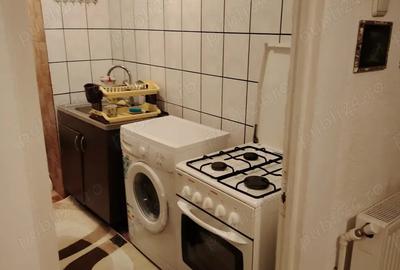 Apartament cu 2 camere decomandat în Hunedoara - 4