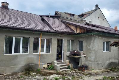 Casă cu 4 camere în Căciulata