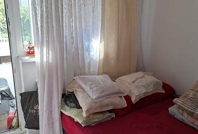 Garsonieră semidecomandată în Rovine