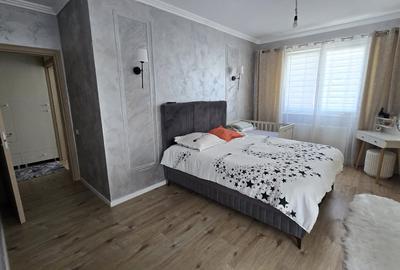 Apartament cu 3 camere decomandat, mobilat în Drumul Taberei - 1