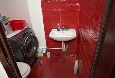 Apartament cu 3 camere decomandat în Vasile Aaron