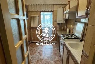 Apartament cu 2 camere decomandat în Nicolina