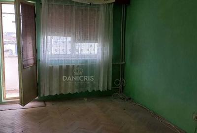 Apartament cu 2 camere decomandat în Sud