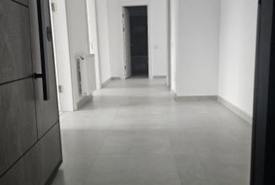 Apartament cu 2 camere semidecomandat în Păcii - 1