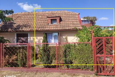 Casă cu 2 camere cu Teren 1000 Mp în Nojorid