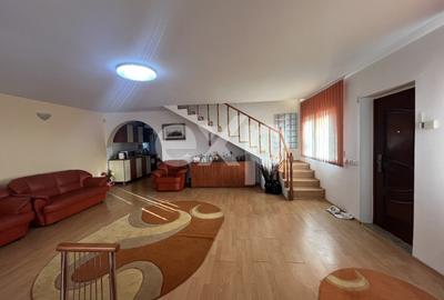Casă individuală cu 4 camere cu Teren 866 Mp în Măgura (Hulubești)