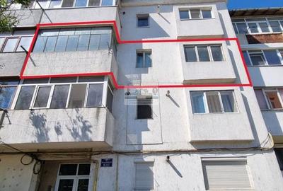Apartament cu 2 camere decomandat în Central