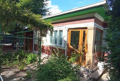 Casă individuală cu 4 camere cu Canalizare în Nicolina - 1