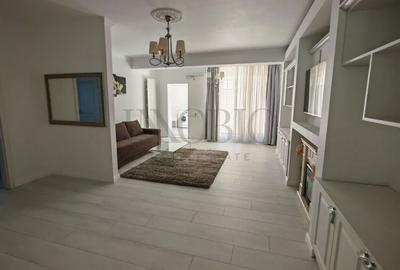 Apartament cu 3 camere decomandat în Aviației