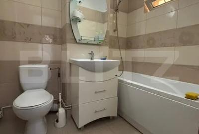 Apartament cu 2 camere decomandat în Micro 6