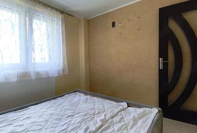 Apartament cu 2 camere decomandat în Micro 15