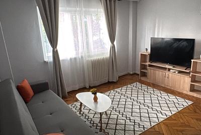 Apartament cu 2 camere decomandat în Dorobanți