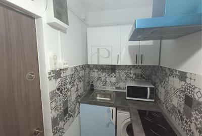 Garsonieră decomandată în Blașcovici
