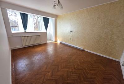 Apartament cu 2 camere decomandat, mobilat în Eroii Revoluției