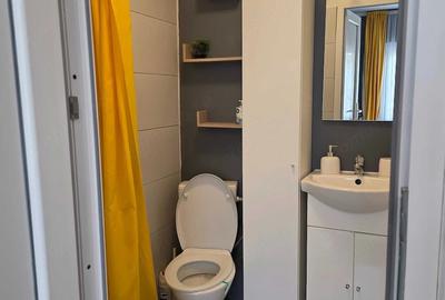 Garsonieră decomandată în Central