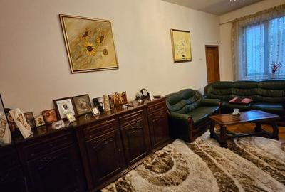 Casă individuală cu 5 camere cu Canalizare în Ultracentral - 2