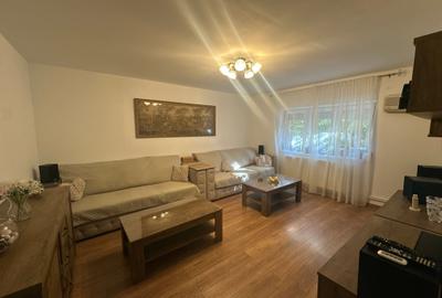Apartament cu 3 camere decomandat în 13 Septembrie - 1