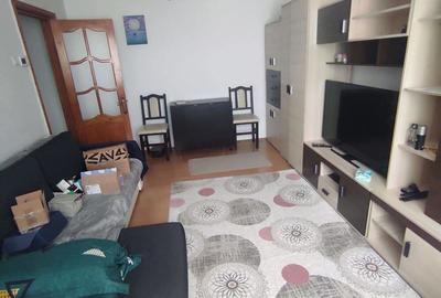 Apartament cu 2 camere decomandat în Central - 2