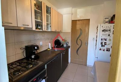 Apartament cu 2 camere decomandat, mobilat în Alexandru cel Bun - 4