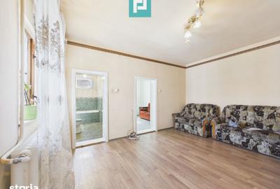 Casă cu 4 camere cu Teren 634 Mp în Bujac - 6