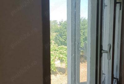 Casă cu 3 camere cu Teren 720 Mp în Central - 1