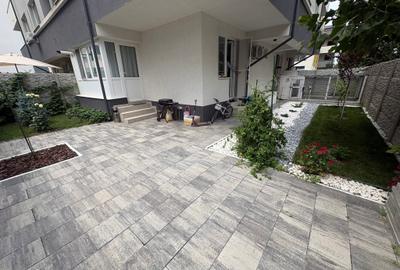 Apartament cu 3 camere decomandat în Berceni - 2