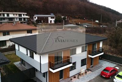 Casă individuală cu 4 camere cu Canalizare în Florești
