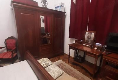 Apartament cu 3 camere semidecomandat în Central - 7