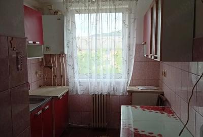 Apartament cu 2 camere decomandat în Central - 2