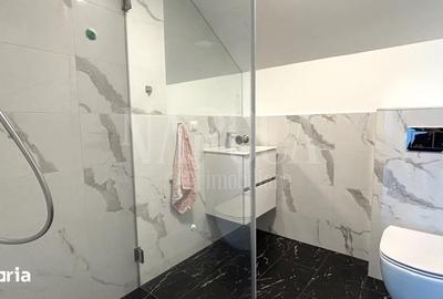 Casă cu 5 camere cu Teren 157 Mp în Gheorgheni