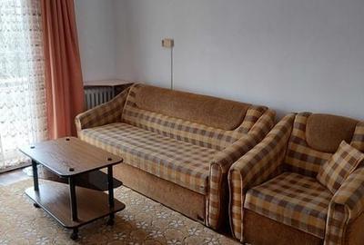 Apartament cu 3 camere semidecomandat în Hipodrom 3