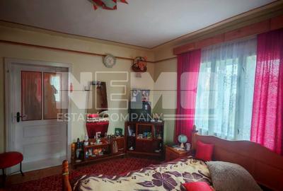Casă cu 5 camere cu Canalizare în Vicovu de Sus