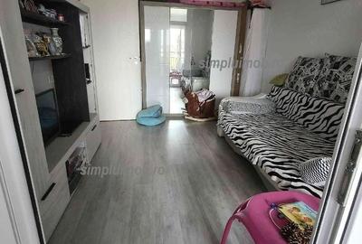 Apartament cu 2 camere decomandat, mobilat în Titan