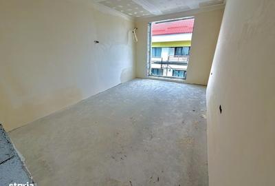 Casă cu 4 camere în Splaiul Unirii - 13